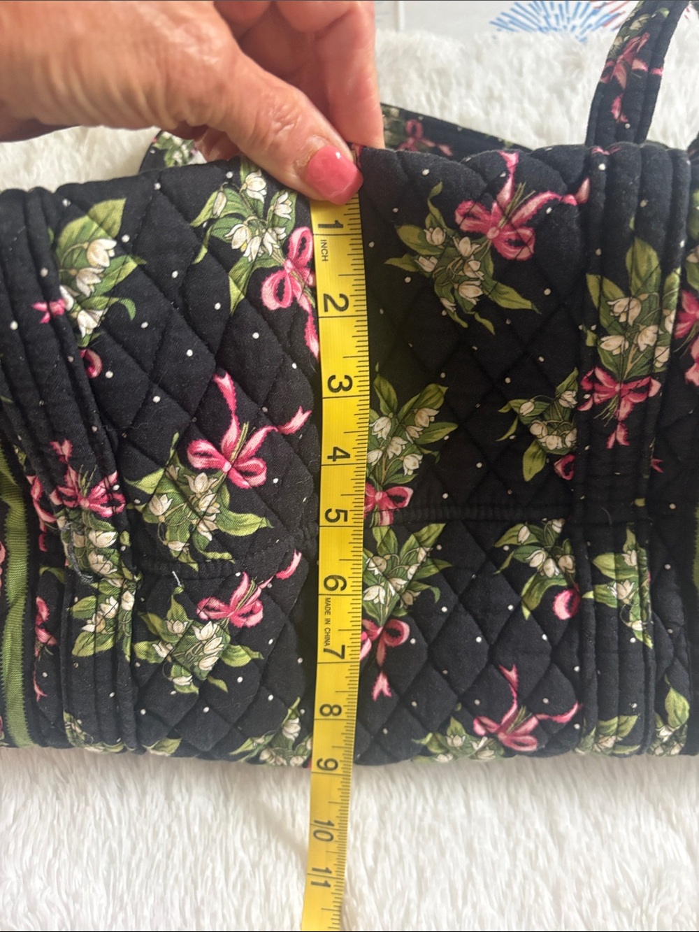 VERA BRADLEY MEDIUM DUFFLE IN NEW HOPE ( retired) print - Picture 8 of 8